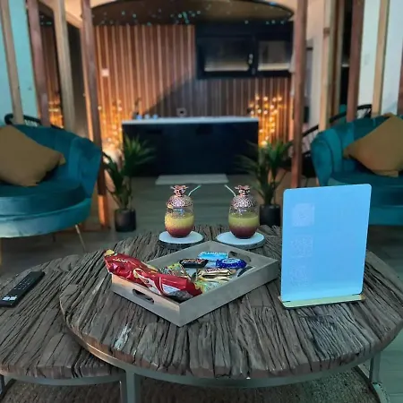 Escapade Zen Oasis Tropicale Privatif Hébergement de vacances Loon-Plage